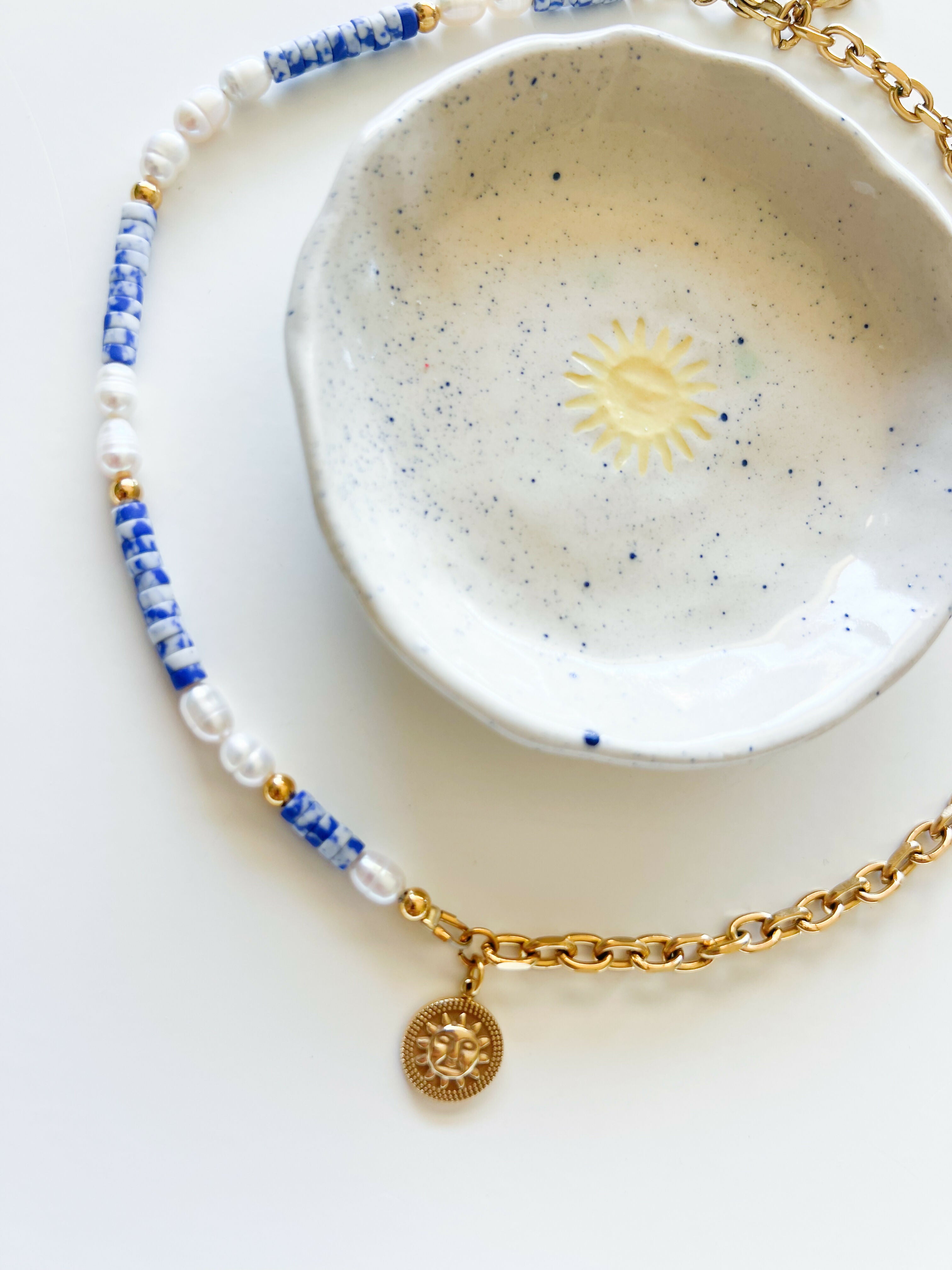 Collier Horizon