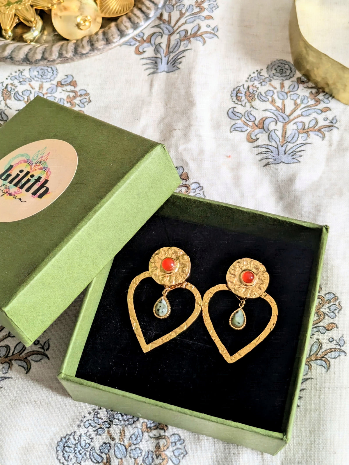 Boucles d'oreilles Debbie - turquoise africaine et cornaline