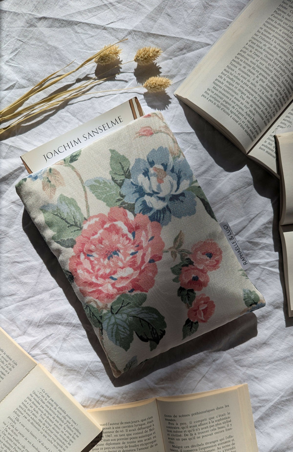 Housse de livre format broché. Modèle JOSEPHINE