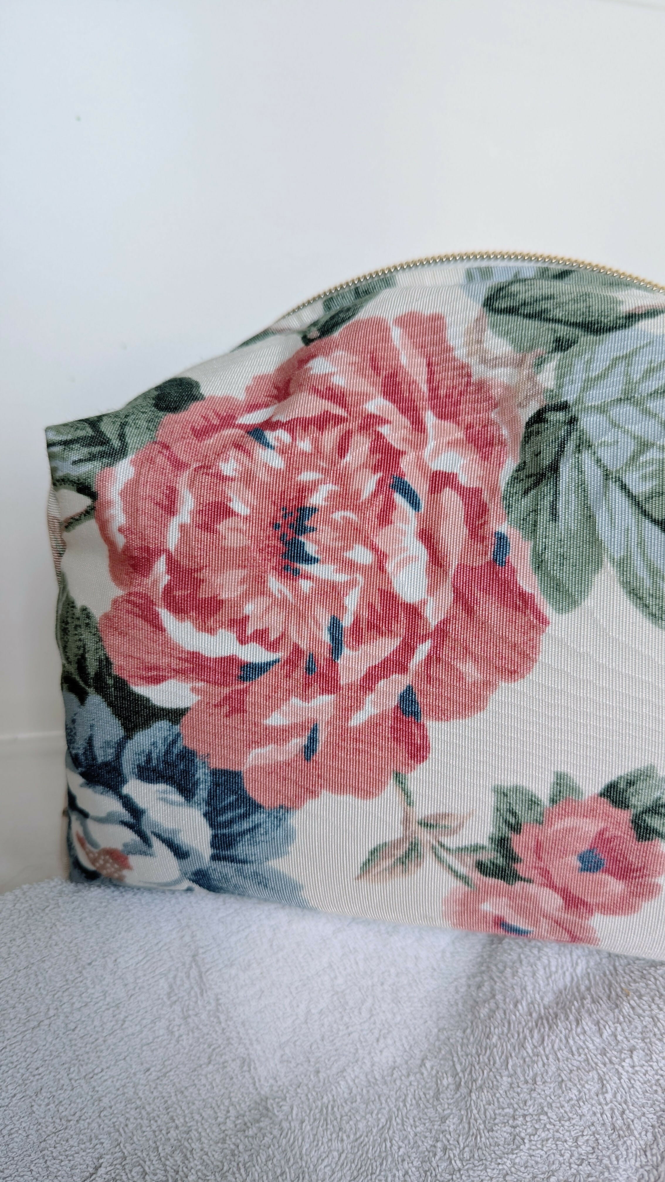 Trousse PIVOINE