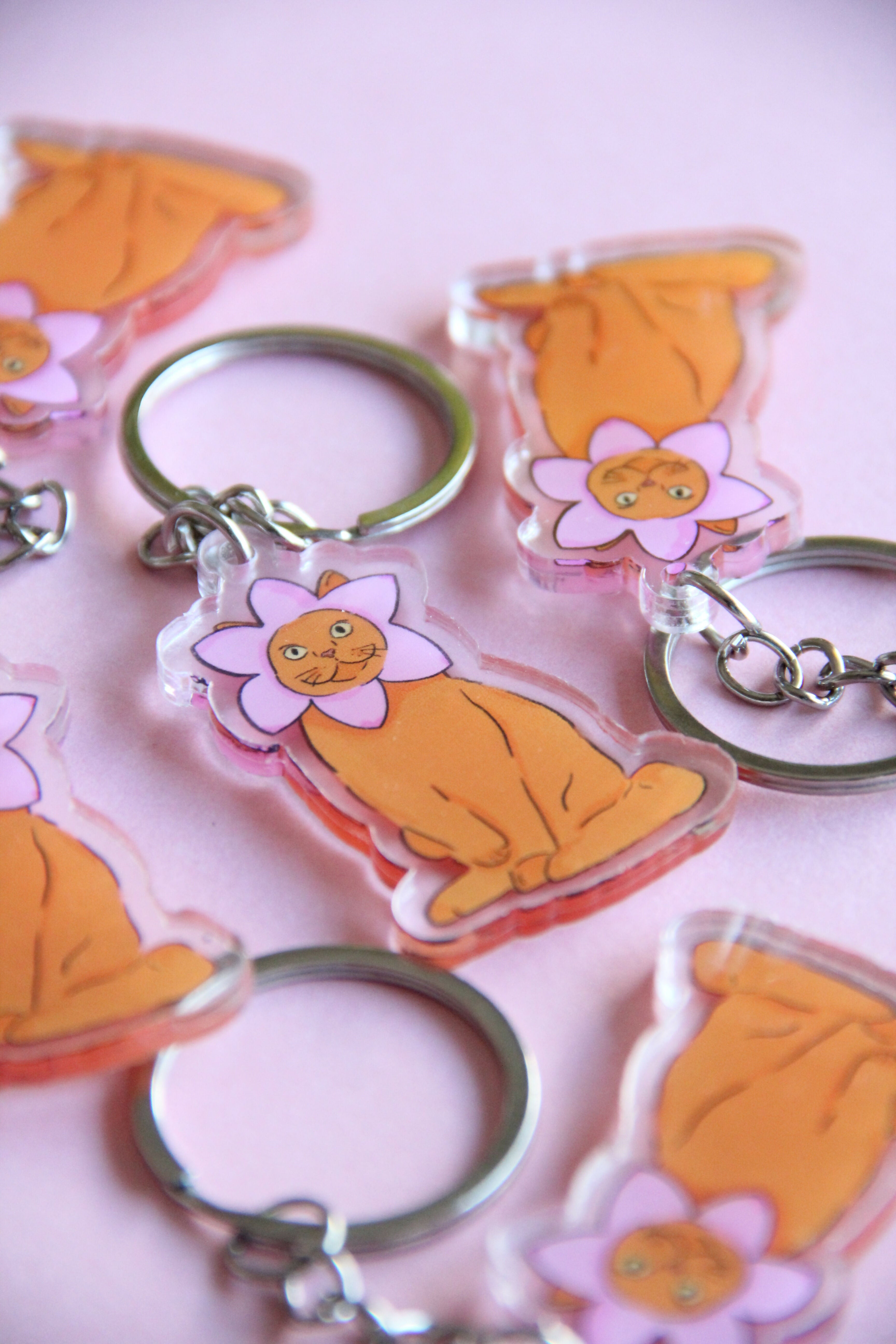 Porte-clés Acryliques « Chat fleur »