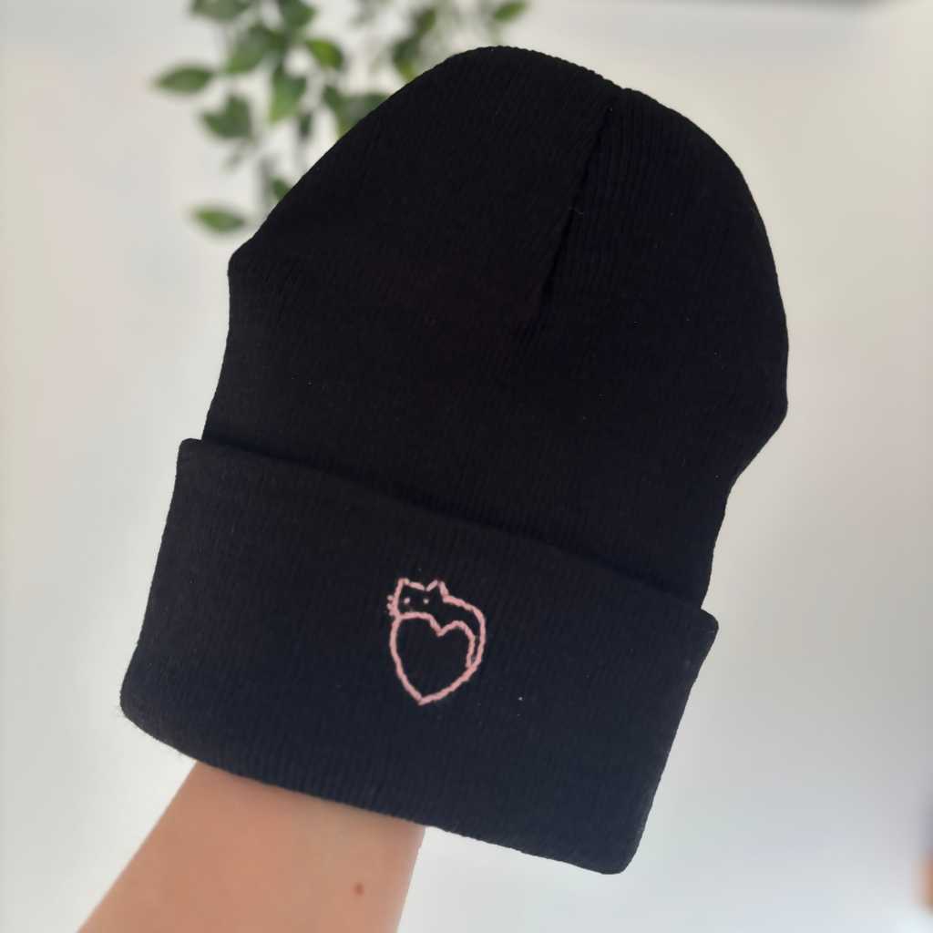 Bonnet brodé chat