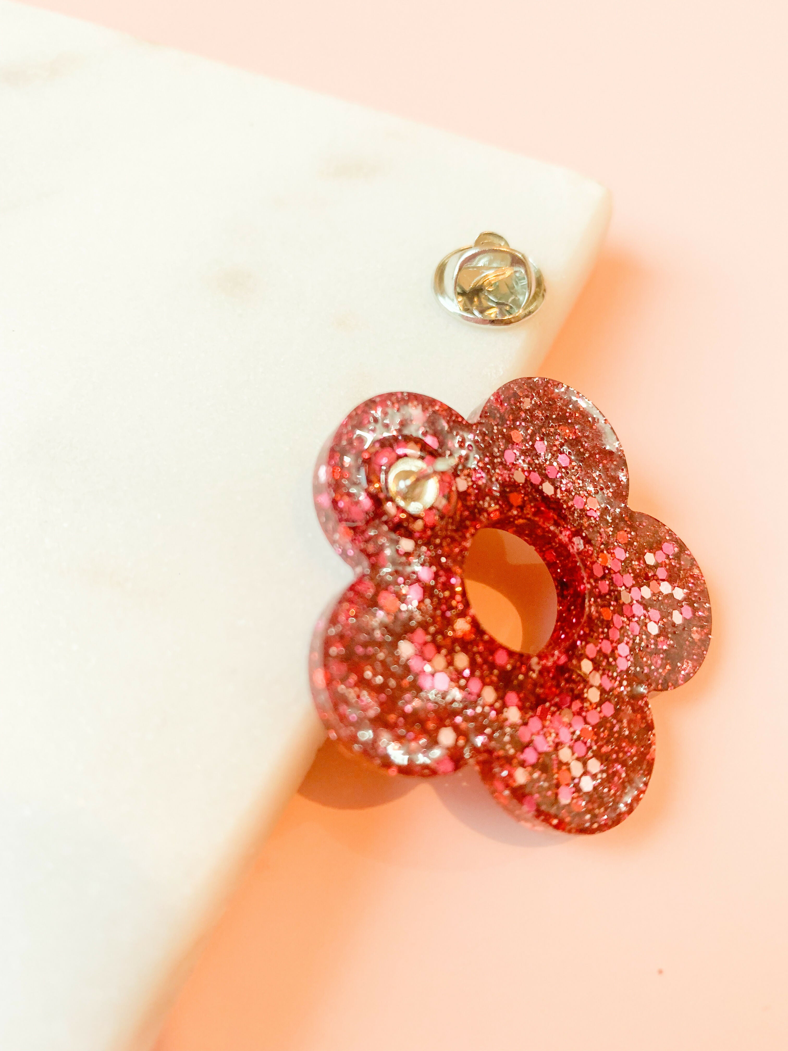 Pin's à paillettes en forme de Fleur - Doré