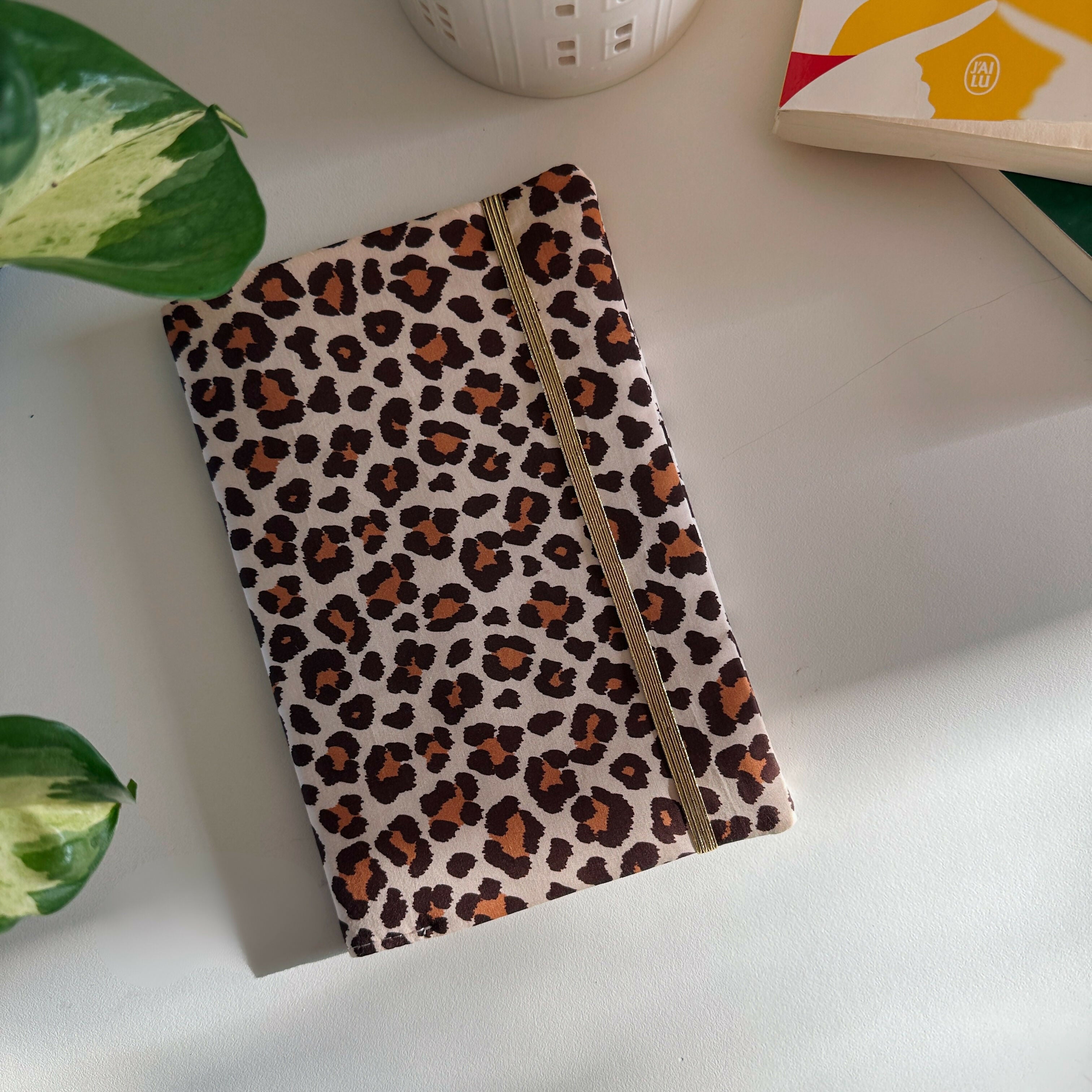Protège-carnet de note LEOPARD