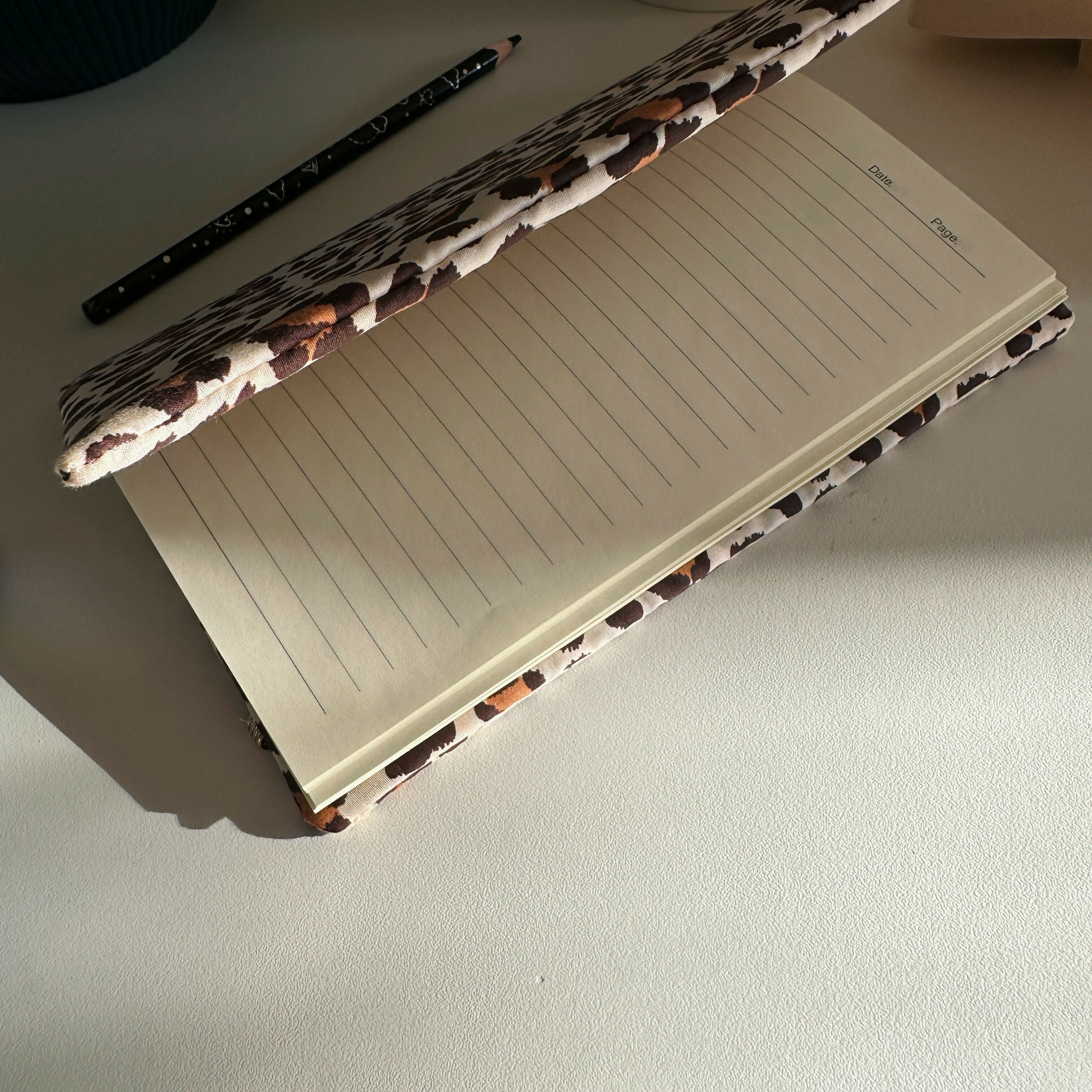 Protège-carnet de note LEOPARD