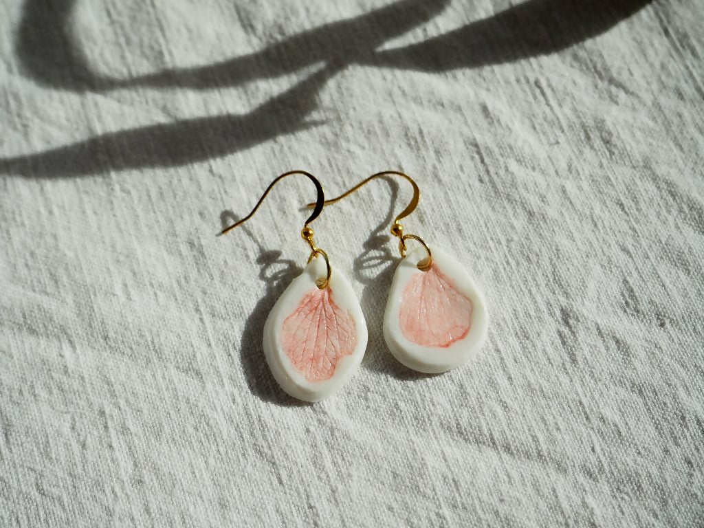 Boucles d'oreilles hortensia