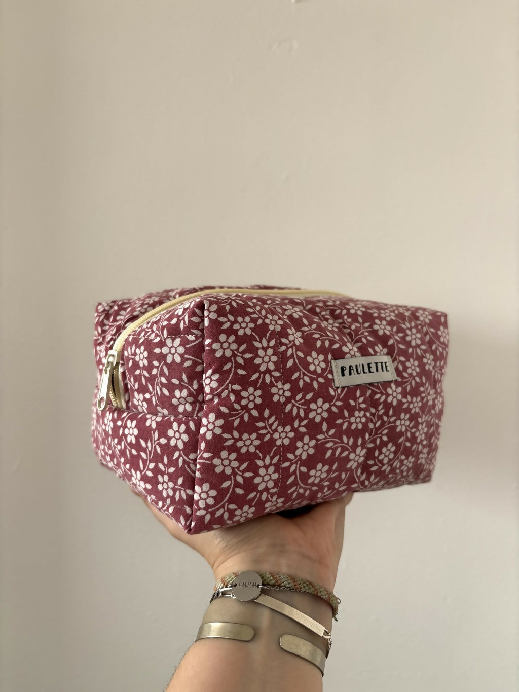Trousse de toilette à fleurs - pièce unique upcyclée
