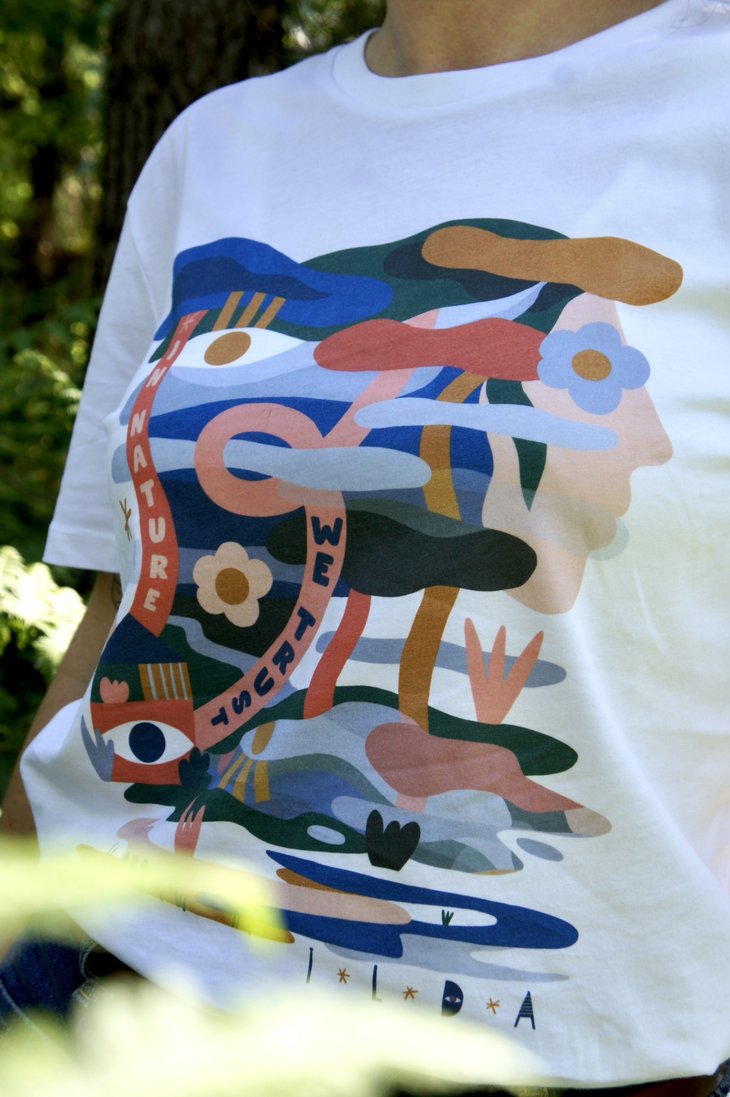 7B5AE9AB-249D-4741-8EA9-5E804E73FFE7