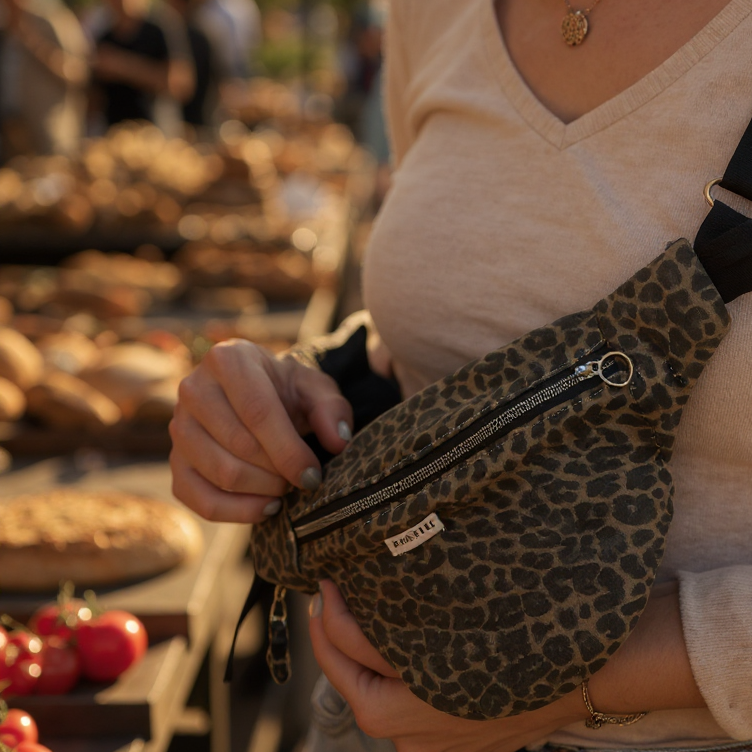 banane upcyclée - jean léopard