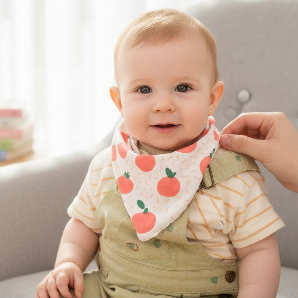 Bavoir petites tomates