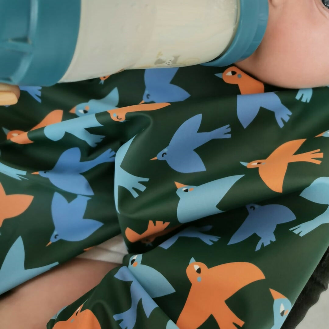 Tablier imperméable bébé – Manches longues – Anti-taches – Motif oiseaux