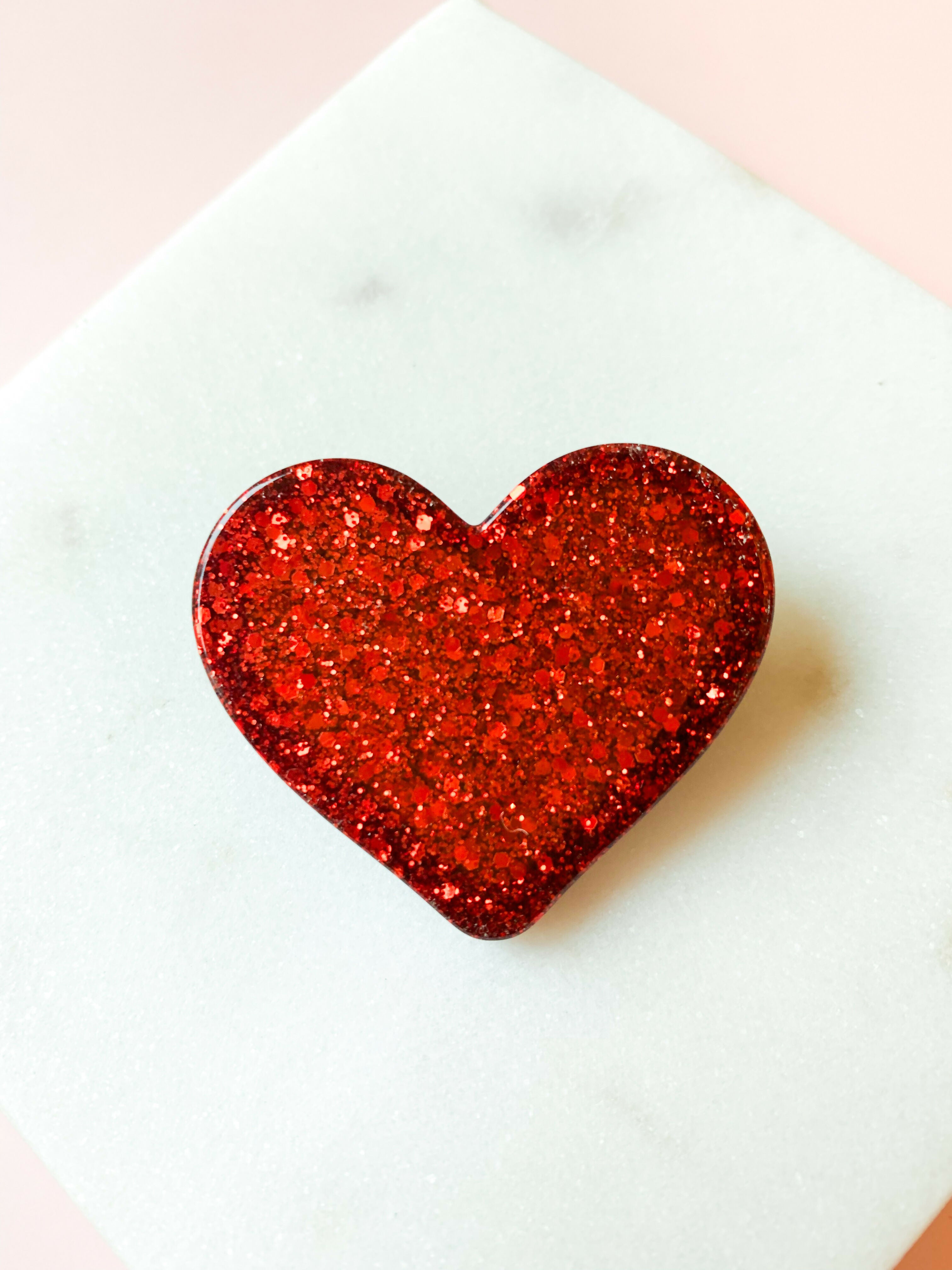 Pin's/Broche à paillettes en forme de Coeur - Rouge