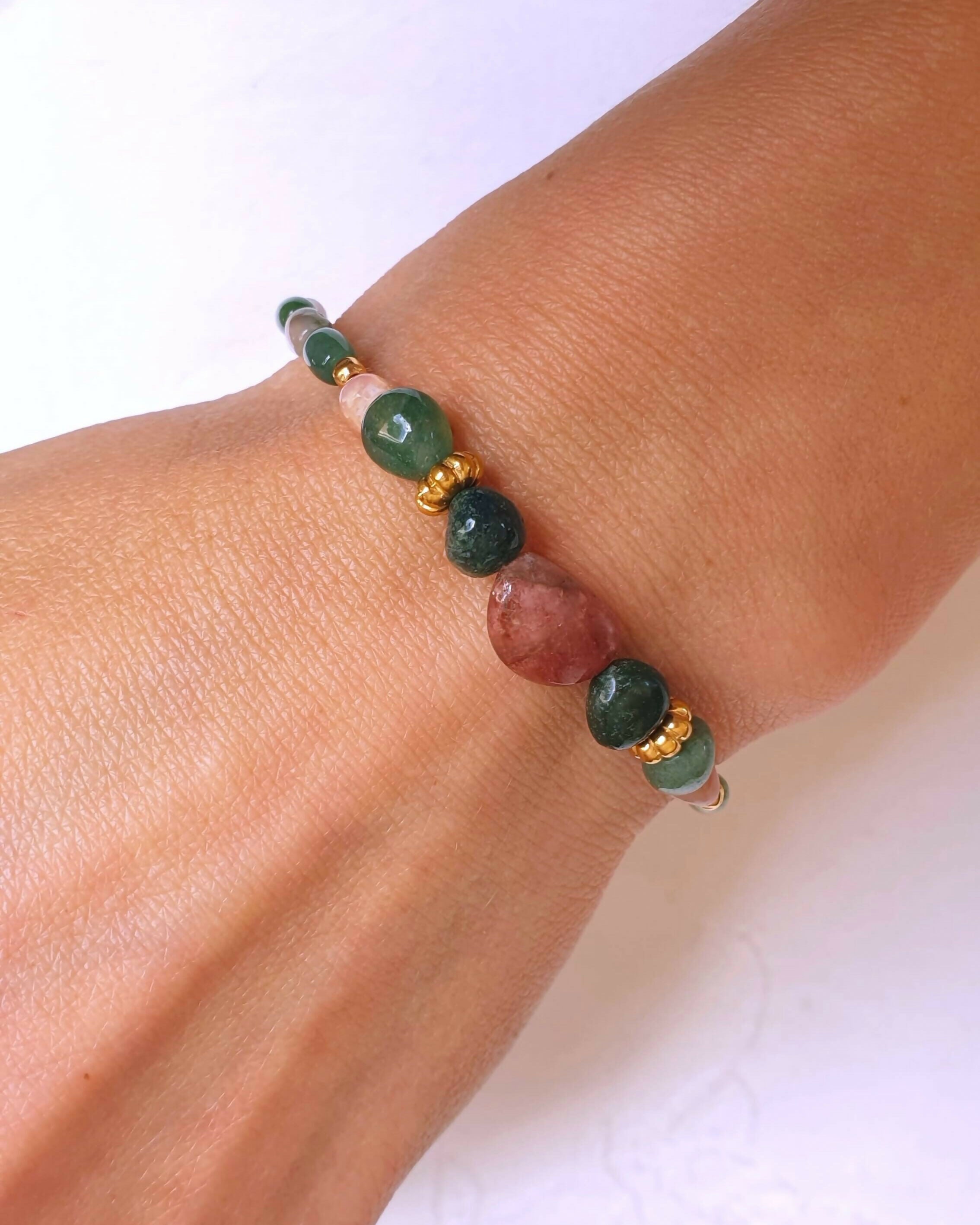 bracelet-lichen-perles-agate-verte-poignet-Myojewel - Copie