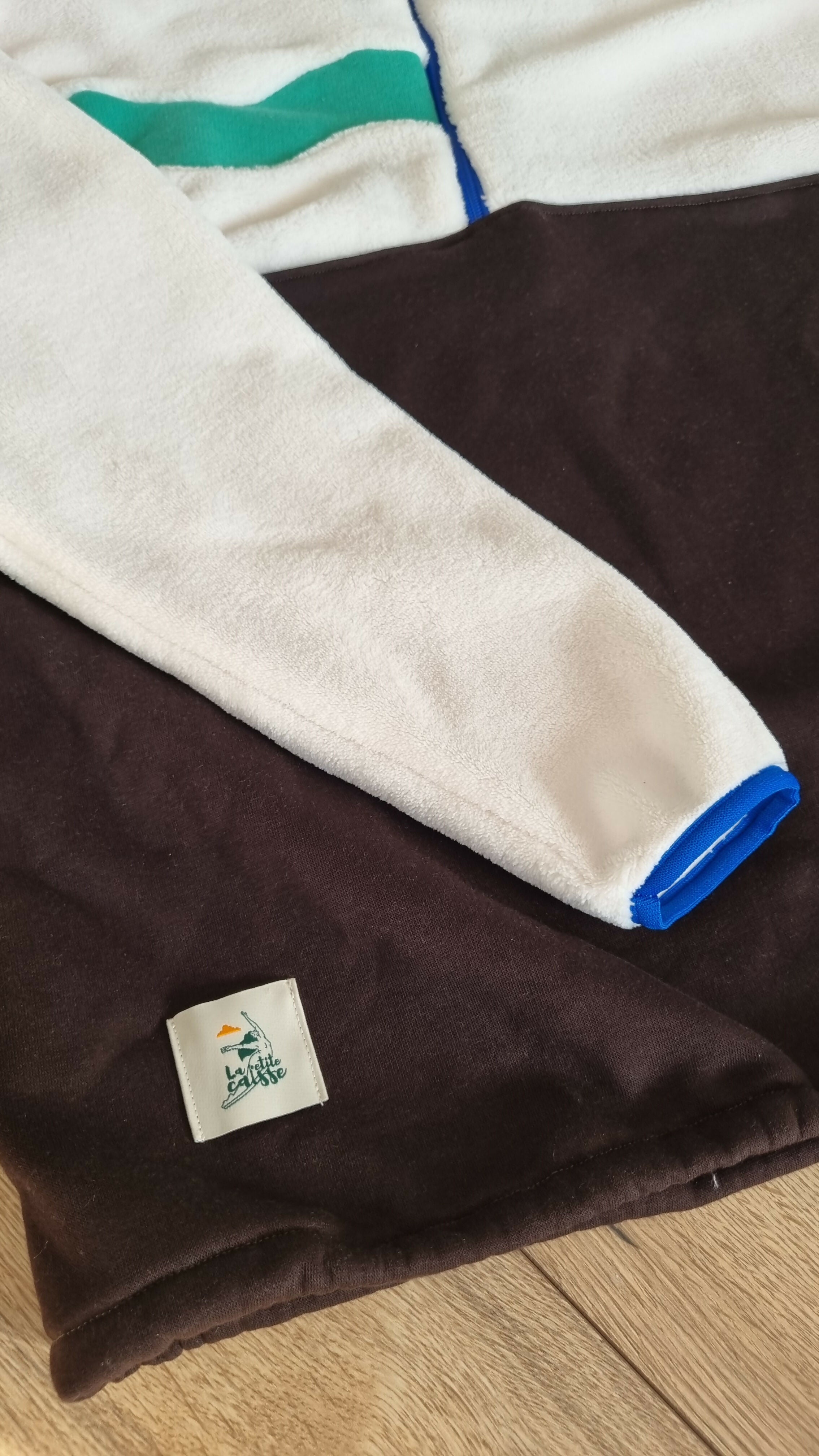 Polaire vert et marron