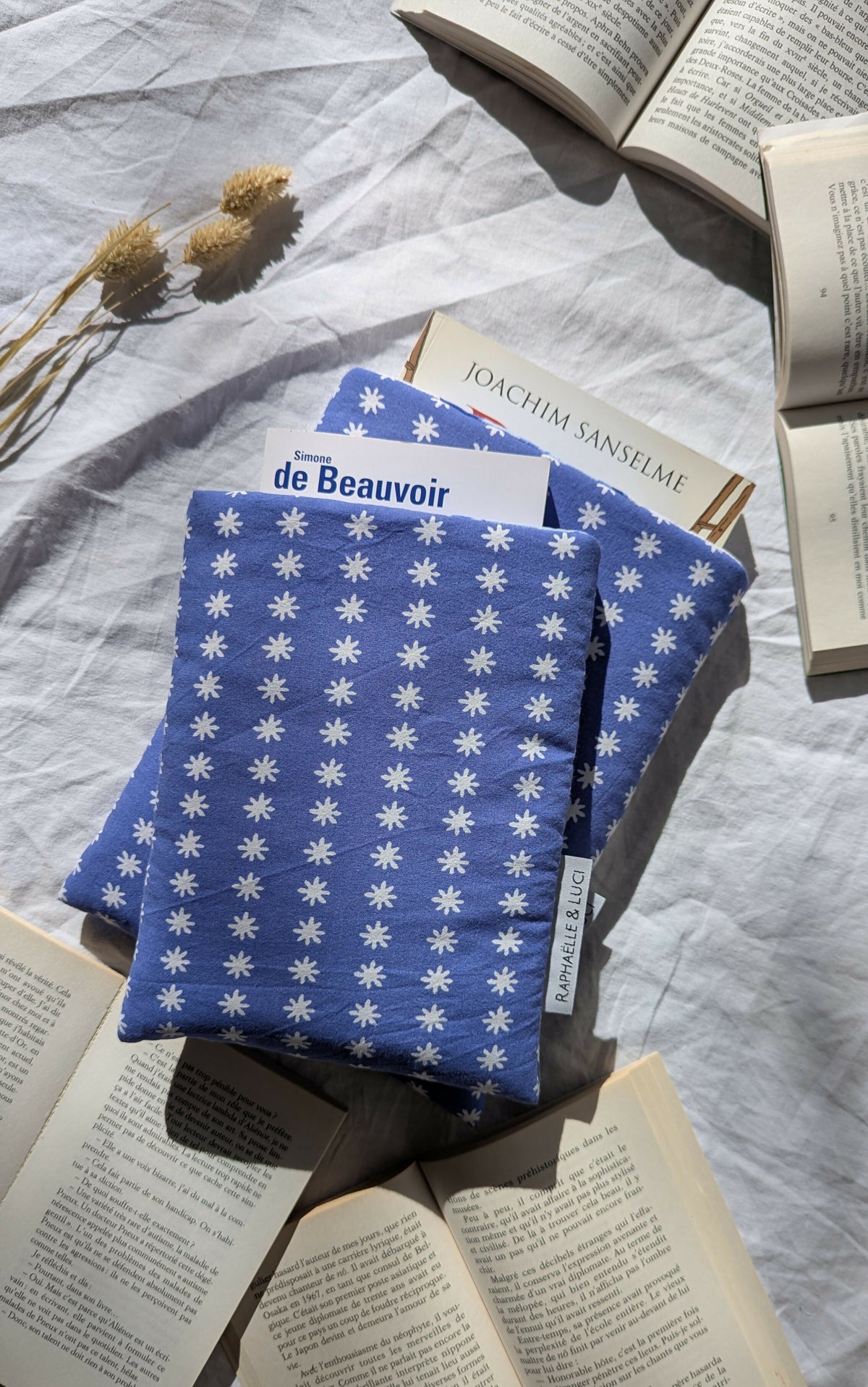 Housse de livre format poche ou broché. Modèle STELLA.