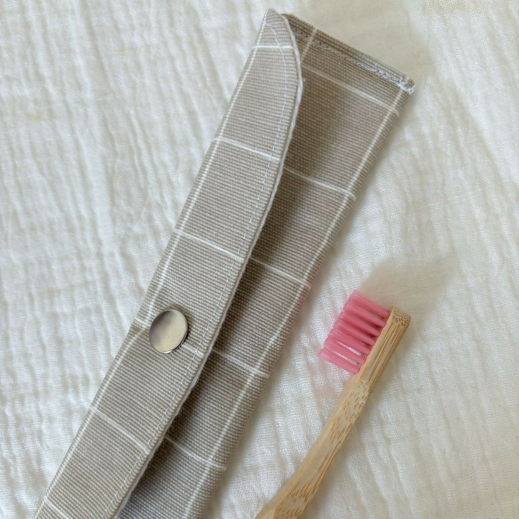 Étui à brosse à dents adulte