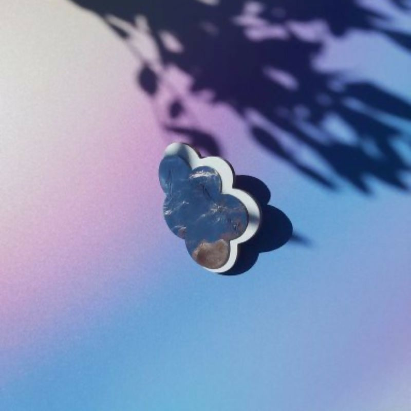 broche-cuir-nuage-astrovibe-blanc-argent