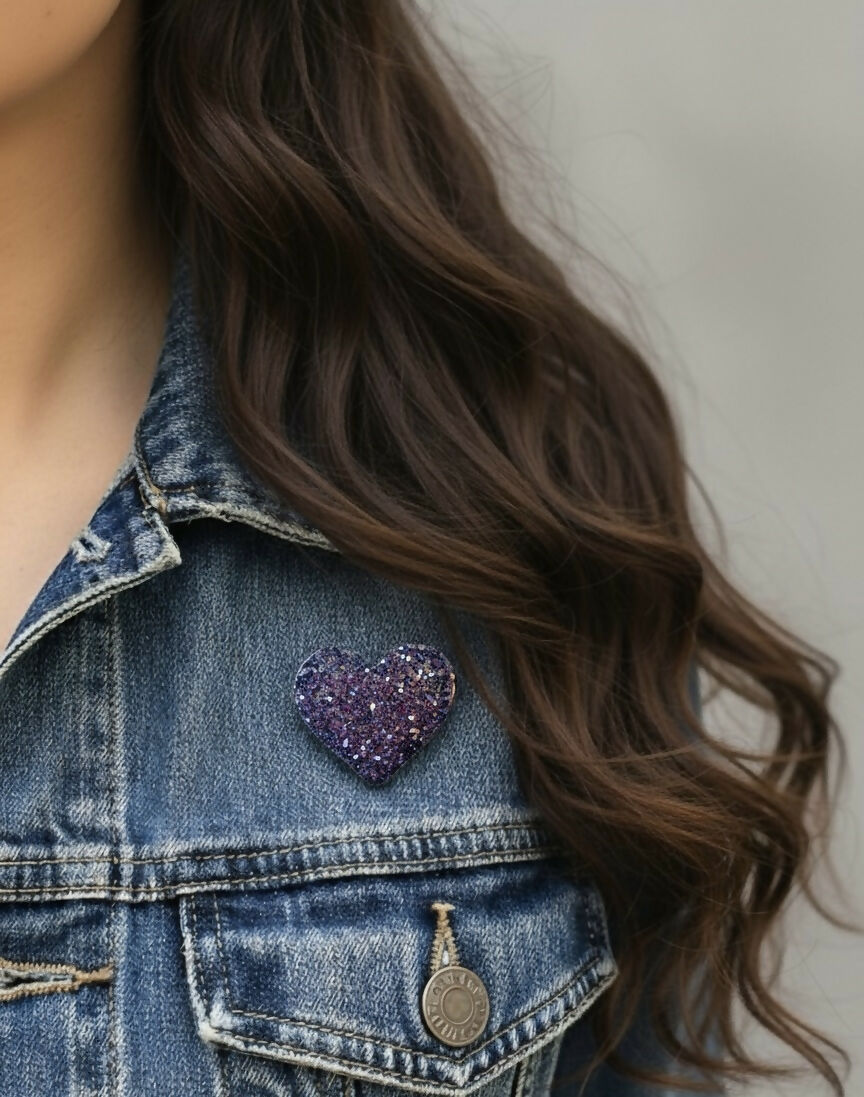 Pin's/Broche à paillettes en forme de Coeur - Bleu Glace