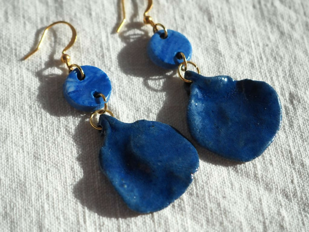 Boucles d'oreilles doubles bleues