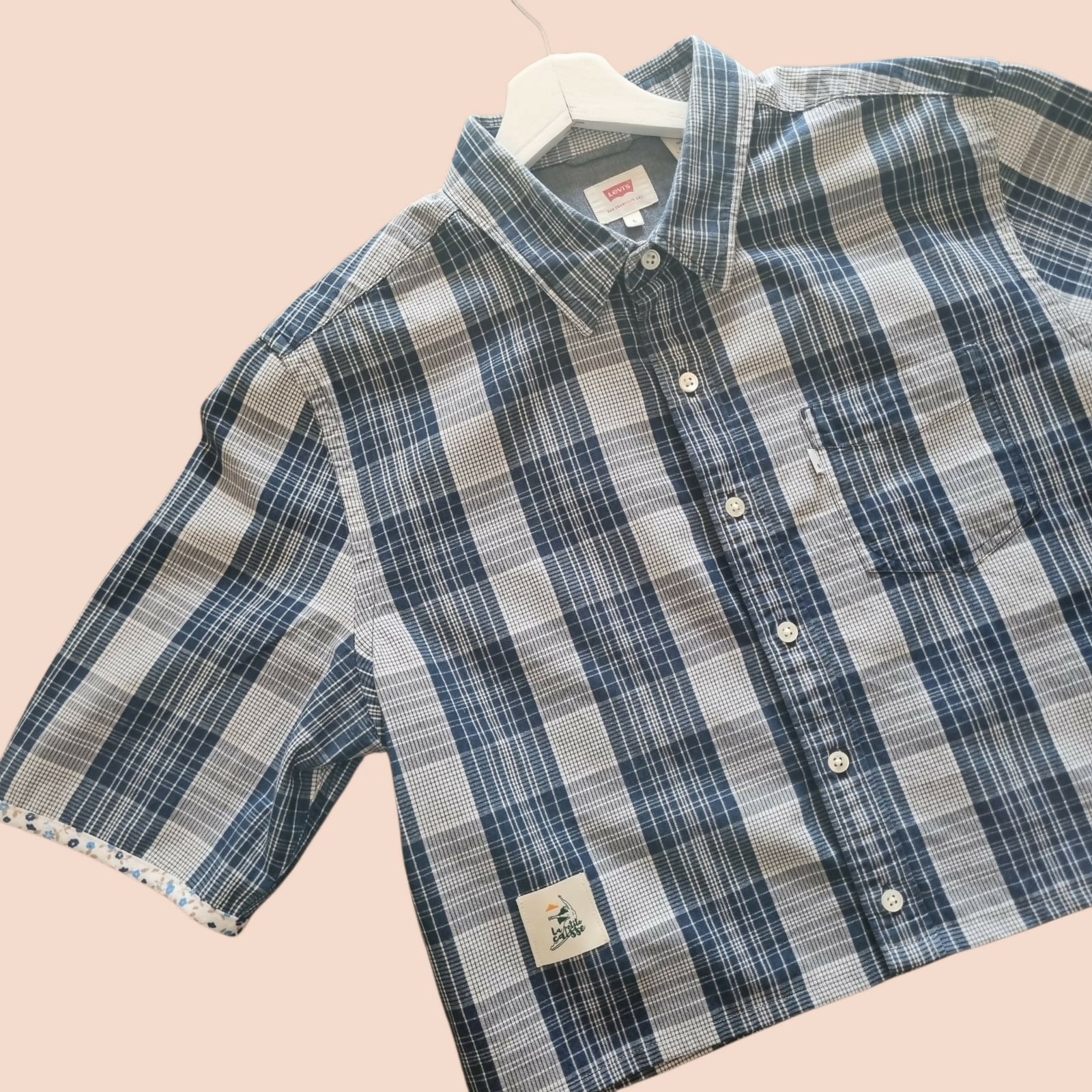 Chemise upcyclée bleue à carreaux