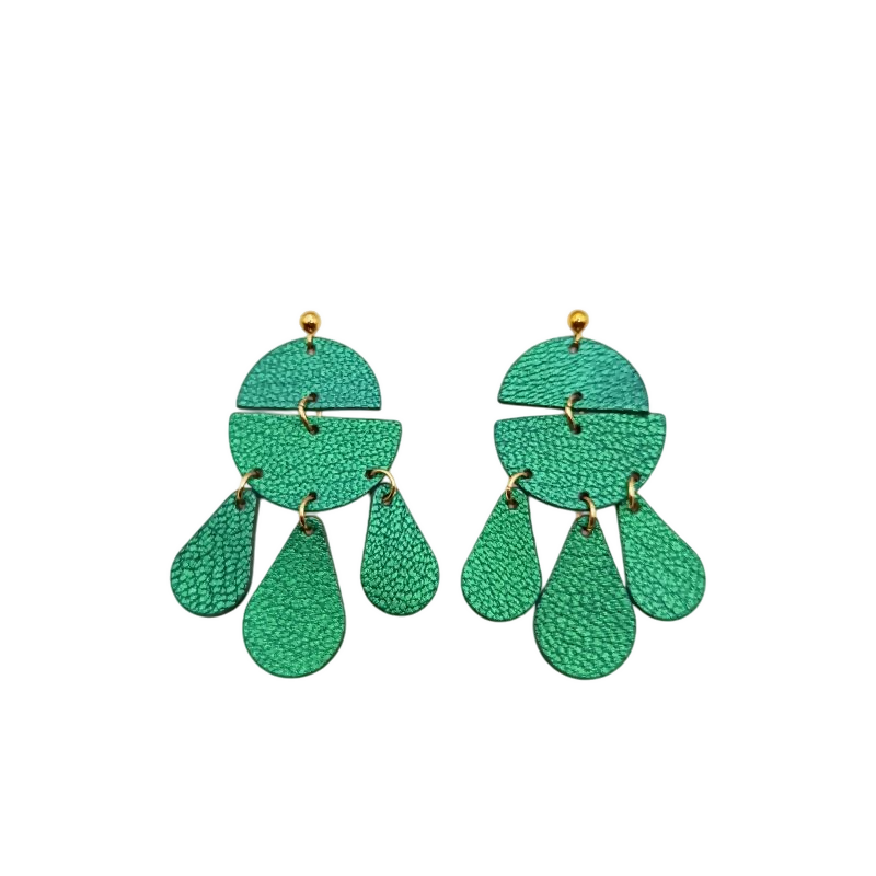 boucle-oreille-cuir-vert-irise-groove-drop-Photoroom