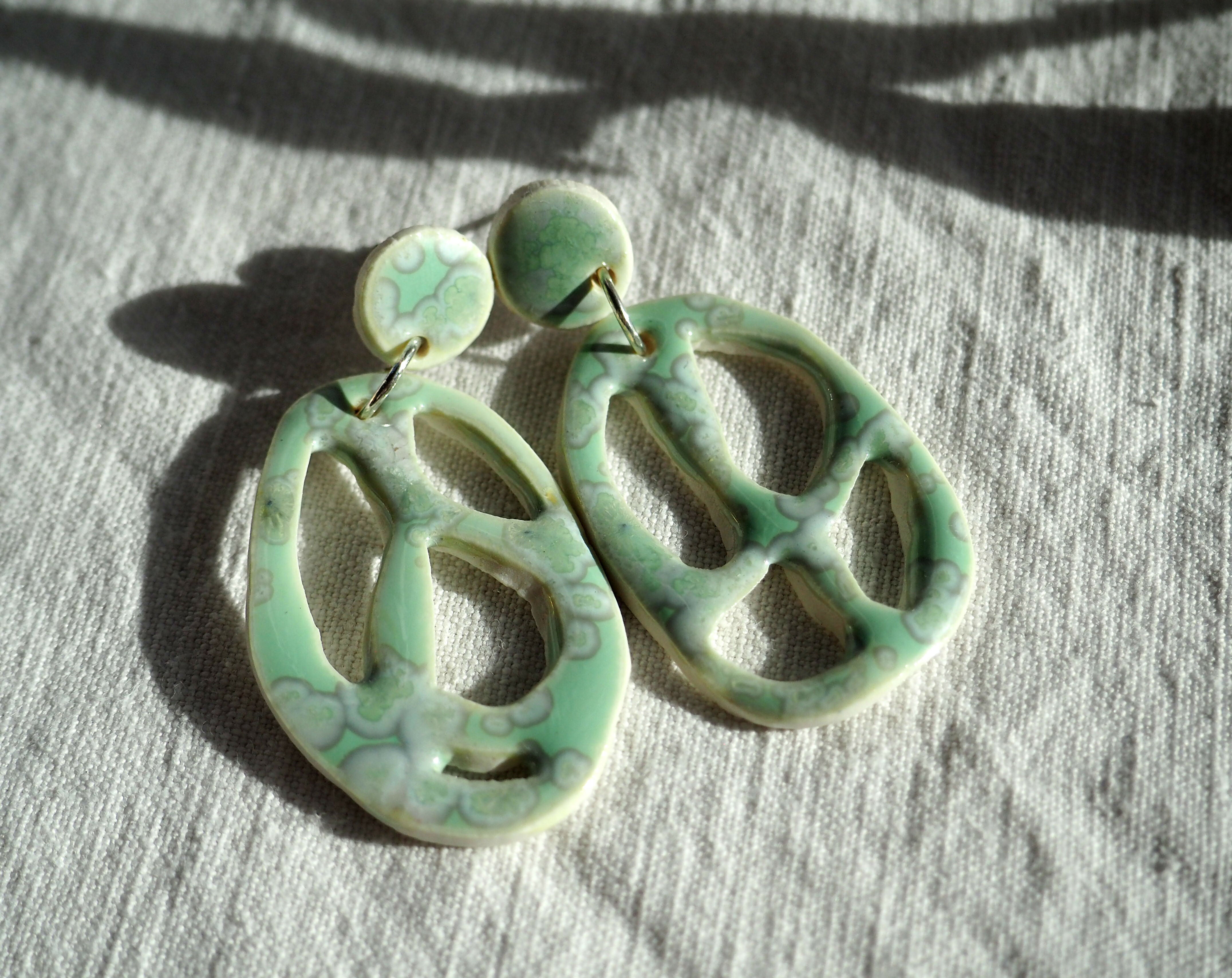 Boucles d'oreilles nucléations vertes