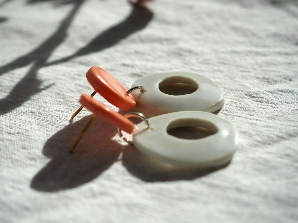 Boucles d'oreilles cercle point rose