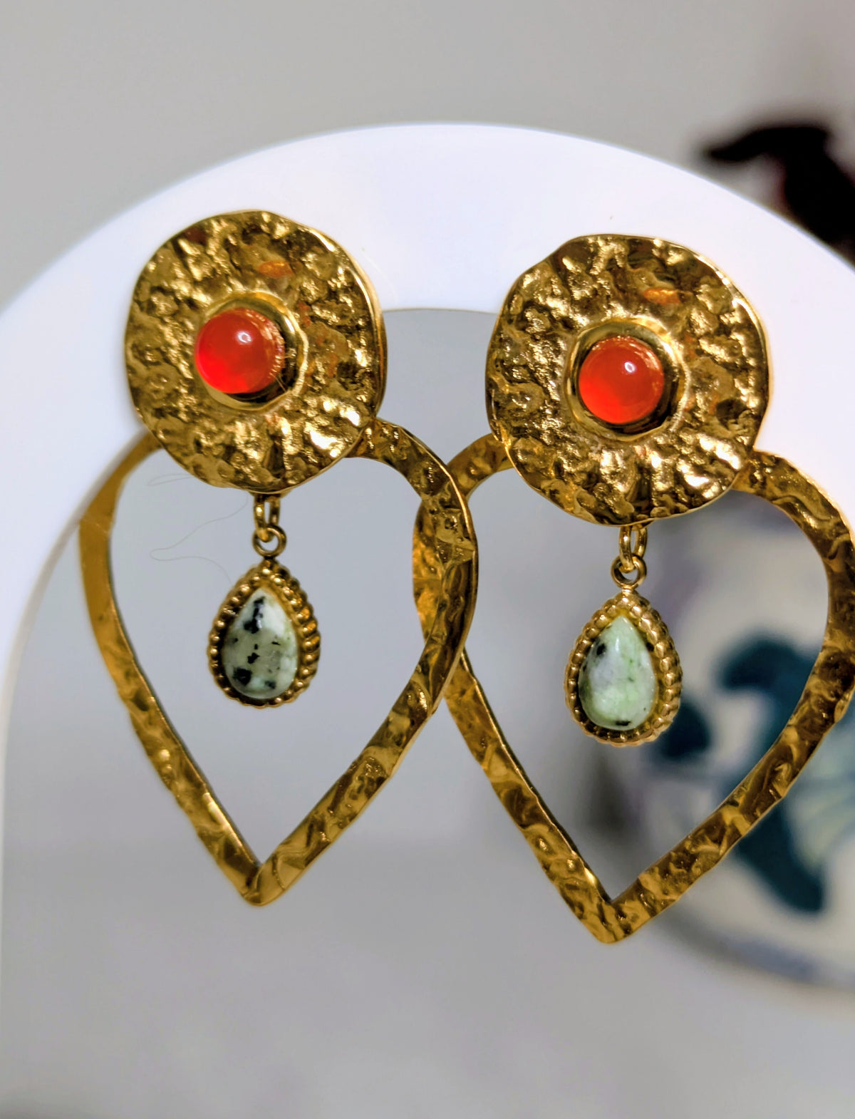 Boucles d'oreilles Debbie - turquoise africaine et cornaline